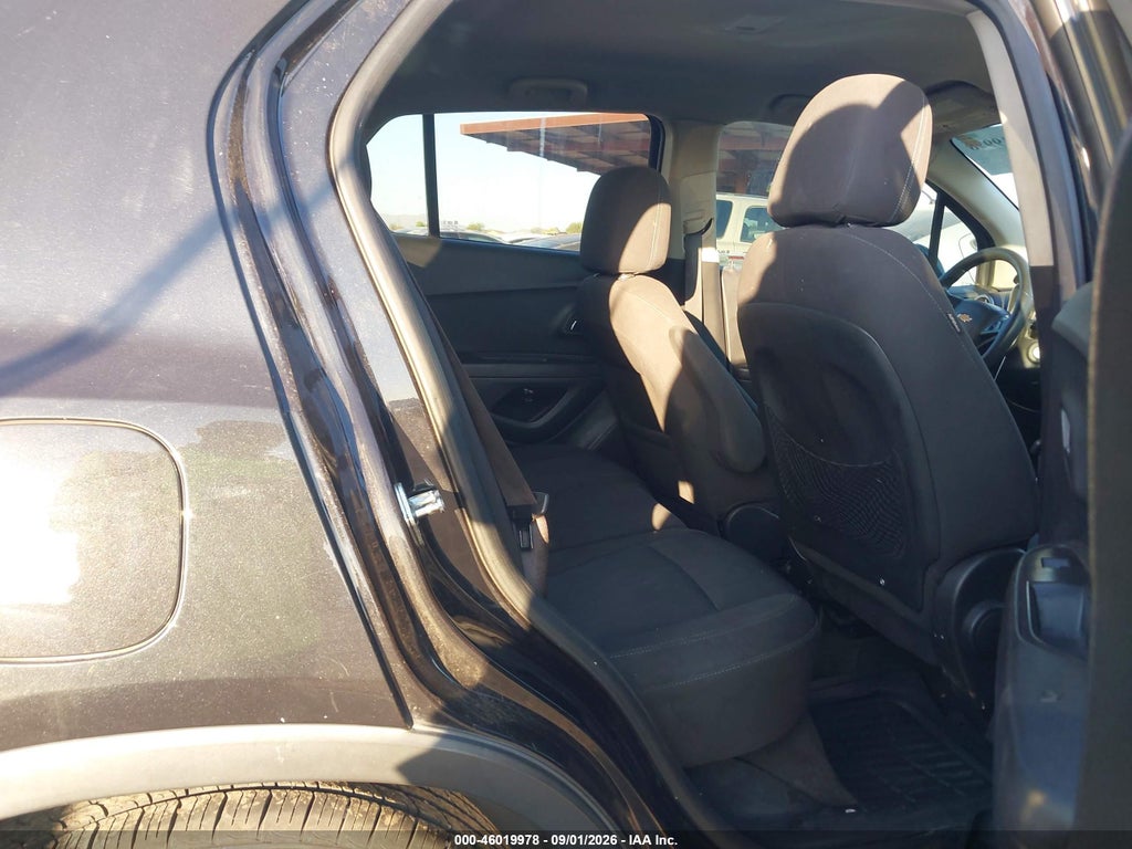 2016 Chevrolet Trax LT photo 8