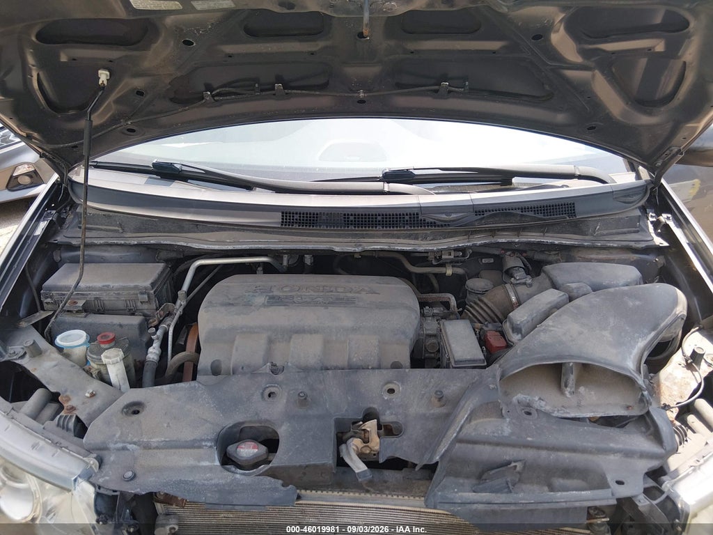 2016 Honda Odyssey LX photo 10