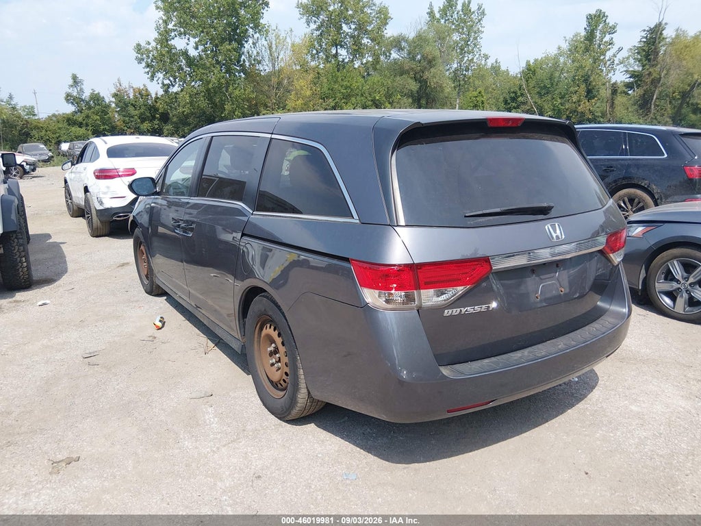 2016 Honda Odyssey LX photo 3