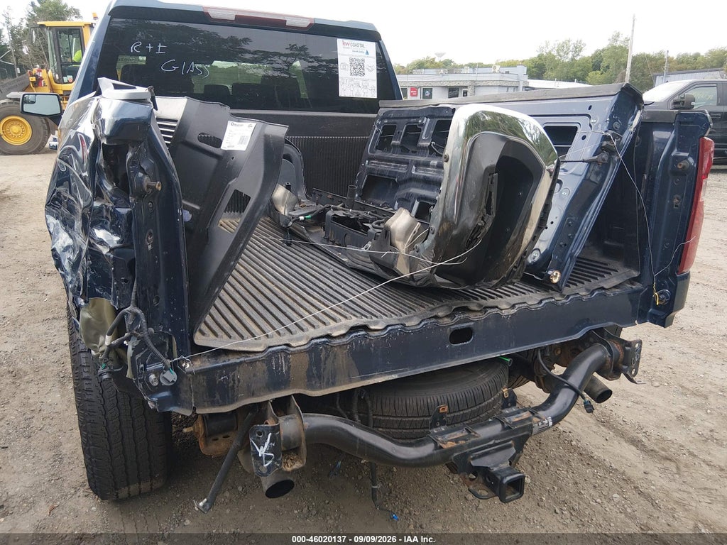 2021 Chevrolet Silverado 1500 4WD Short BED LT photo 6