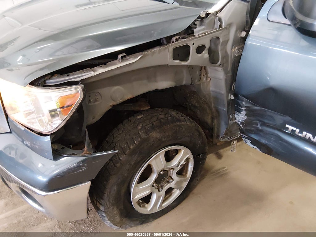 2007 Toyota Tundra Crewmax SR5 photo 6