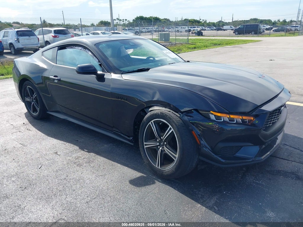 FORD MUSTANG 2024