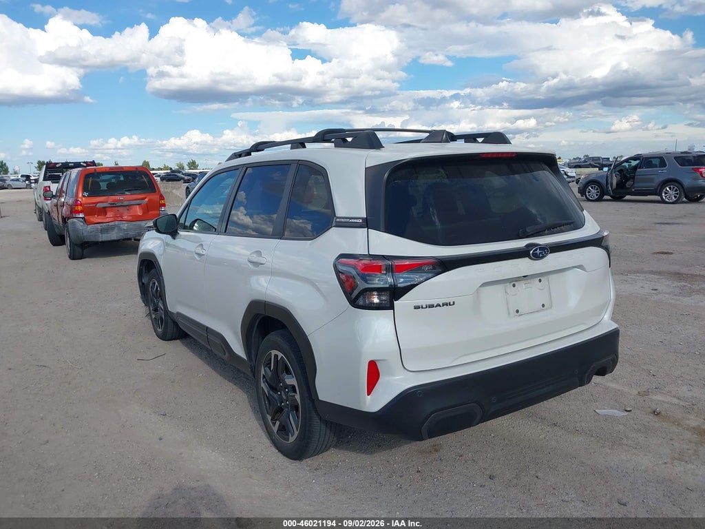 2025 Subaru Forester Limited photo 3