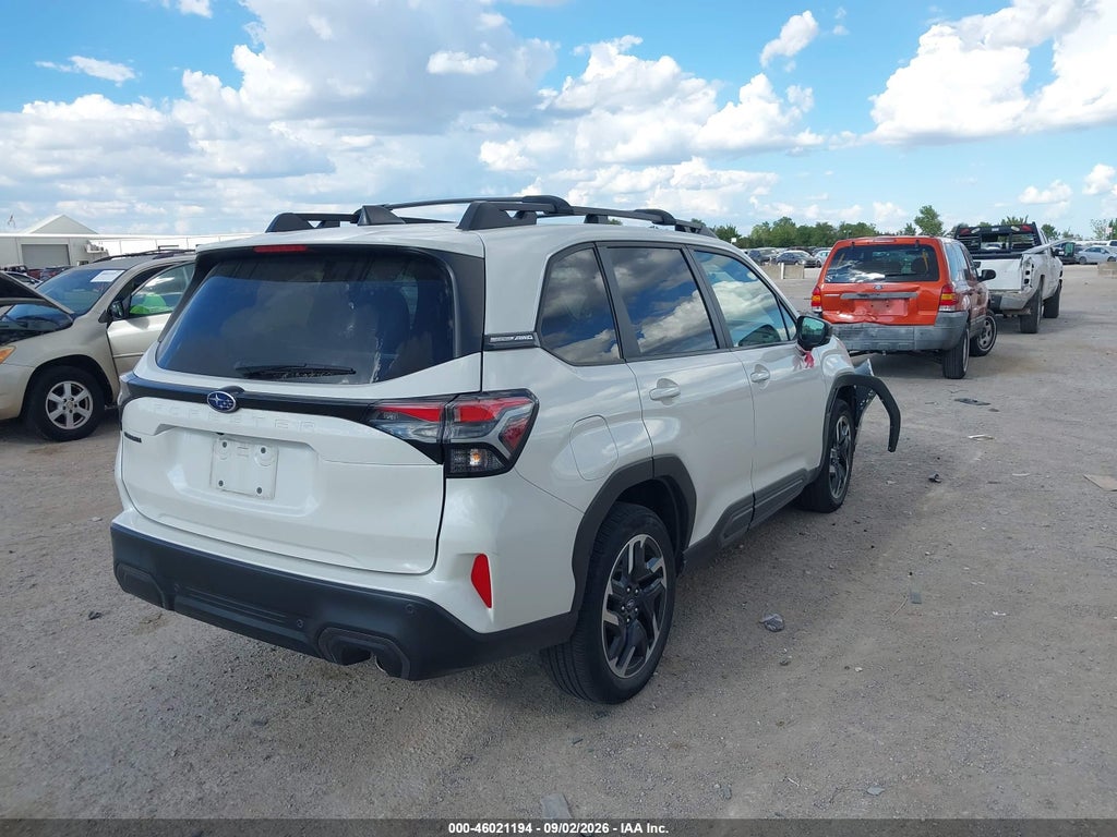2025 Subaru Forester Limited photo 4