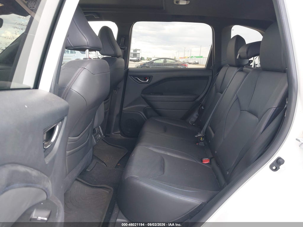 2025 Subaru Forester Limited photo 8
