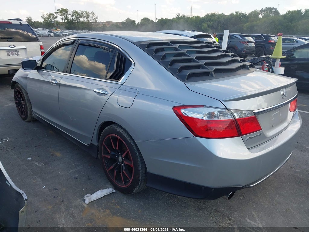 2013 Honda Accord Sport photo 3
