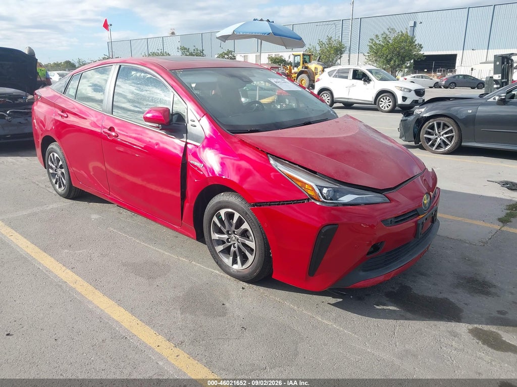 TOYOTA PRIUS 2021