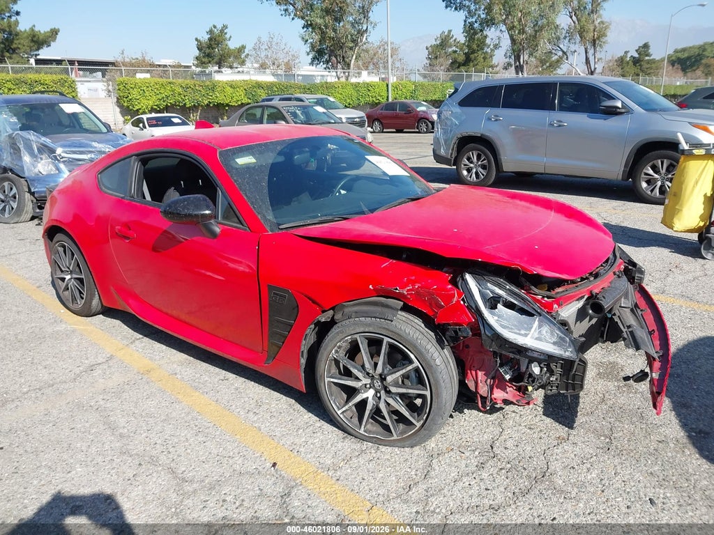 TOYOTA GR86 2025