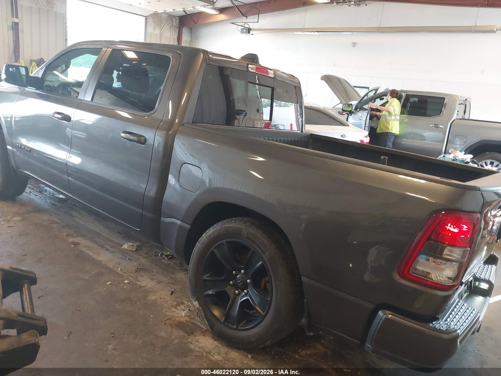 2020 Ram 1500 BIG Horn 4X4 5'7 Box photo 3