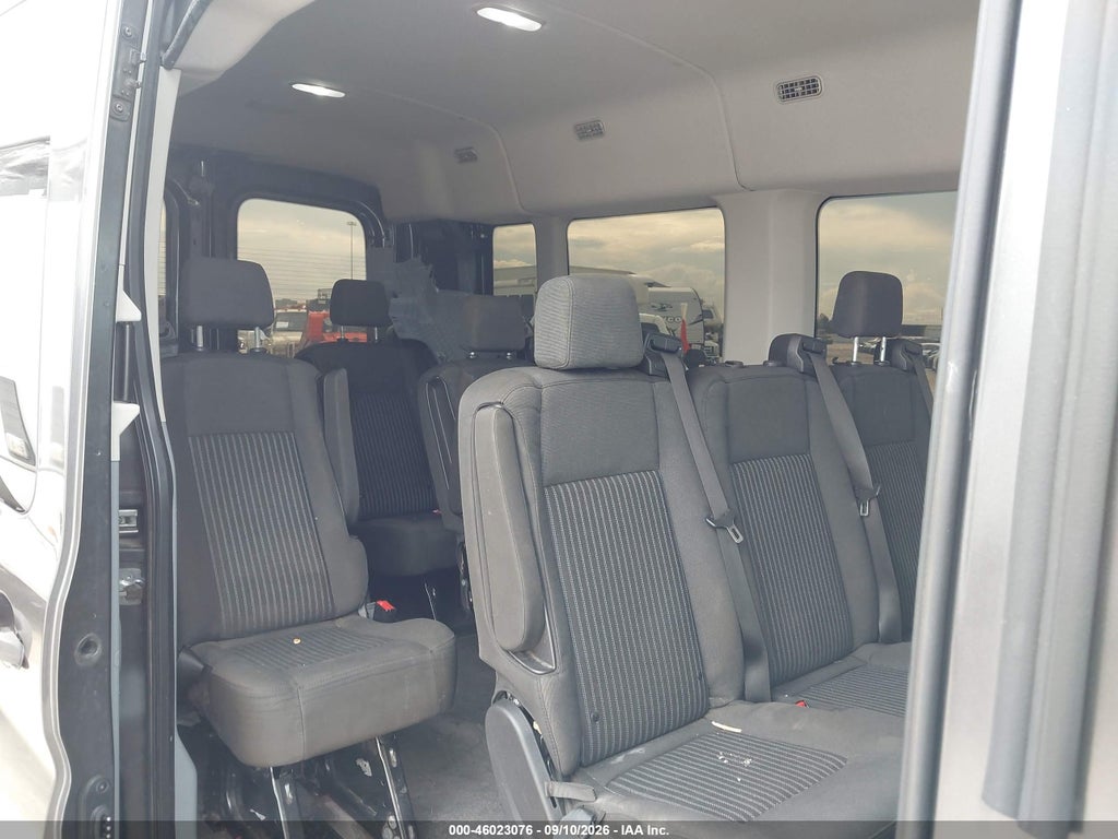 2018 Ford Transit-350 XLT photo 8