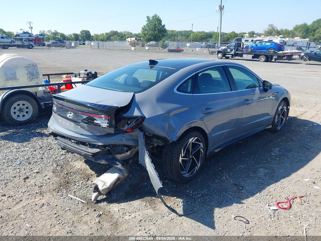 2024 Hyundai Sonata SEL photo 4