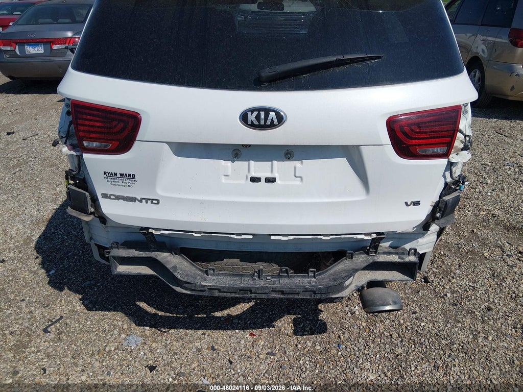 2019 Kia Sorento 3.3L LX photo 6