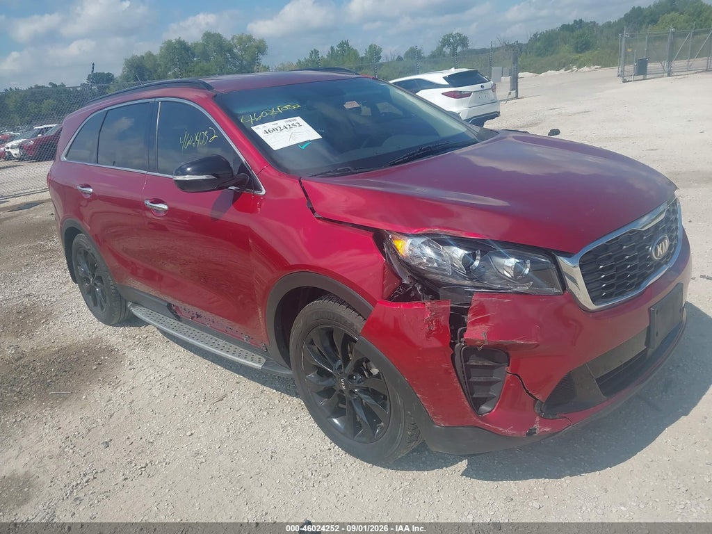 2020 Kia Sorento 3.3L S photo 1