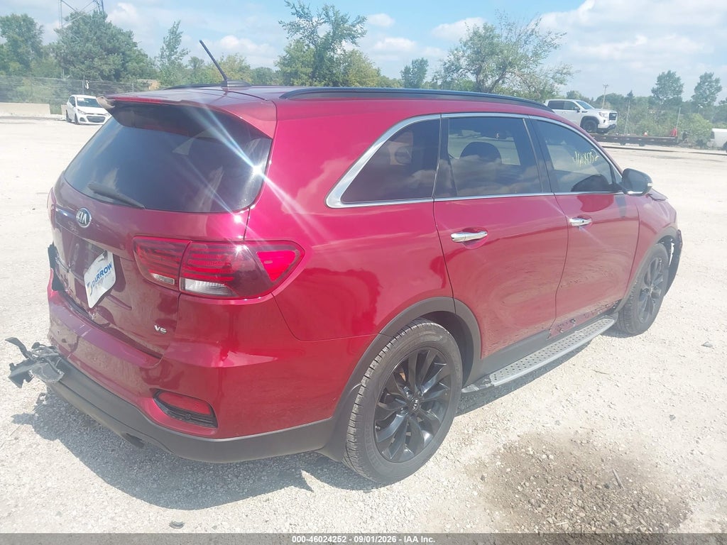 2020 Kia Sorento 3.3L S photo 4