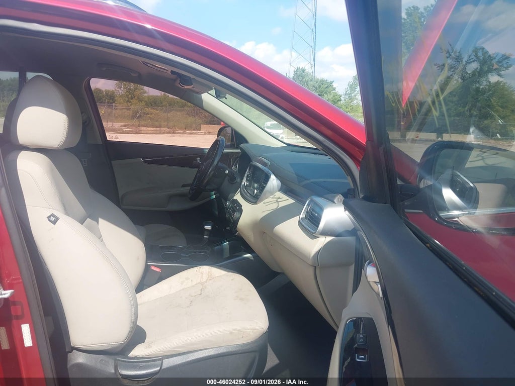 2020 Kia Sorento 3.3L S photo 5