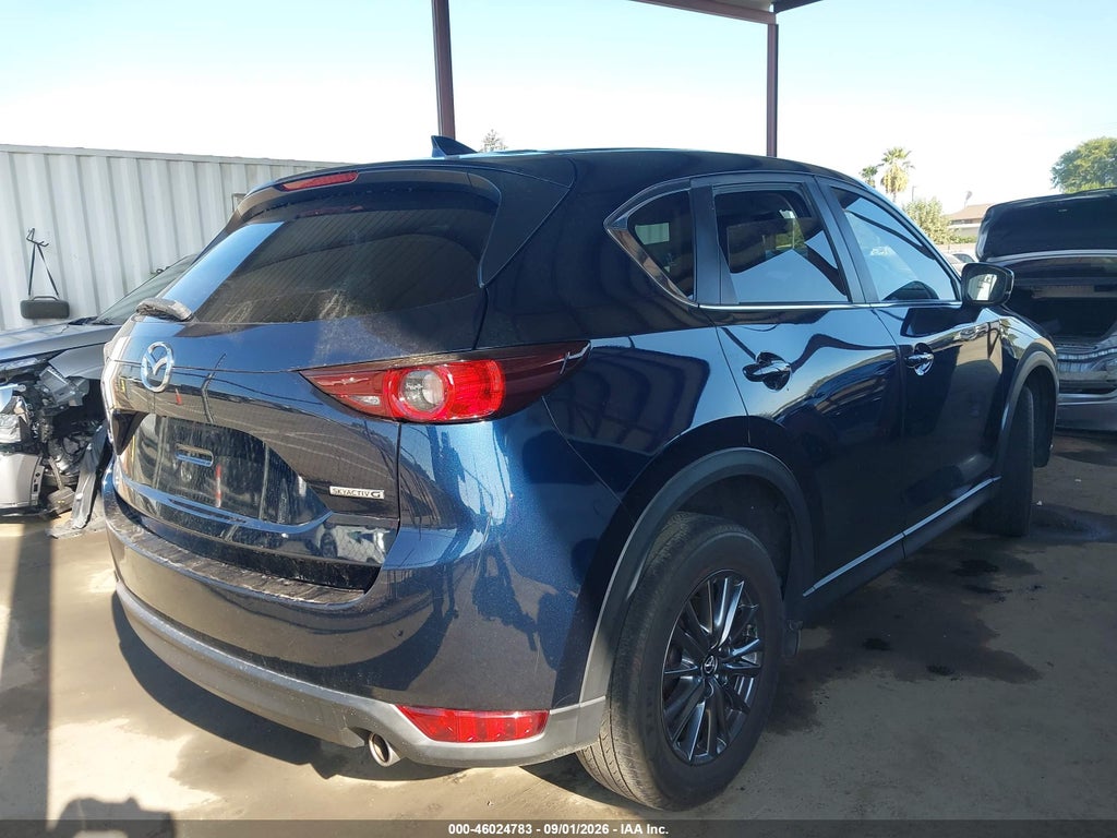 2020 Mazda CX-5 Touring photo 4