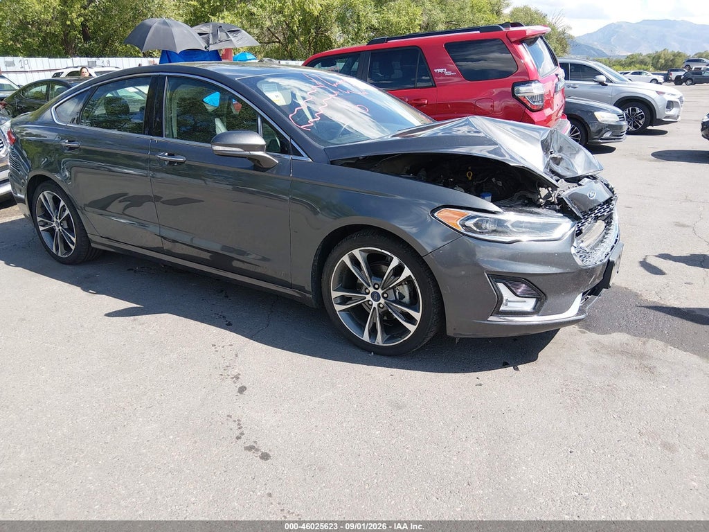 2020 Ford Fusion Titanium photo 1