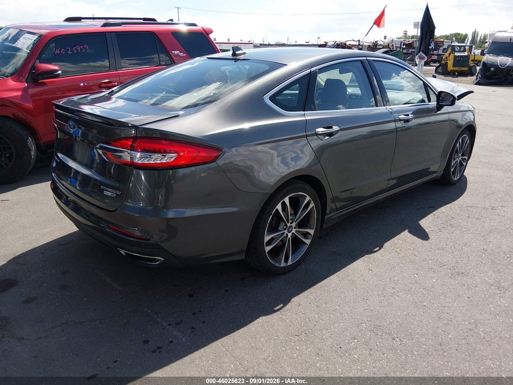2020 Ford Fusion Titanium photo 4
