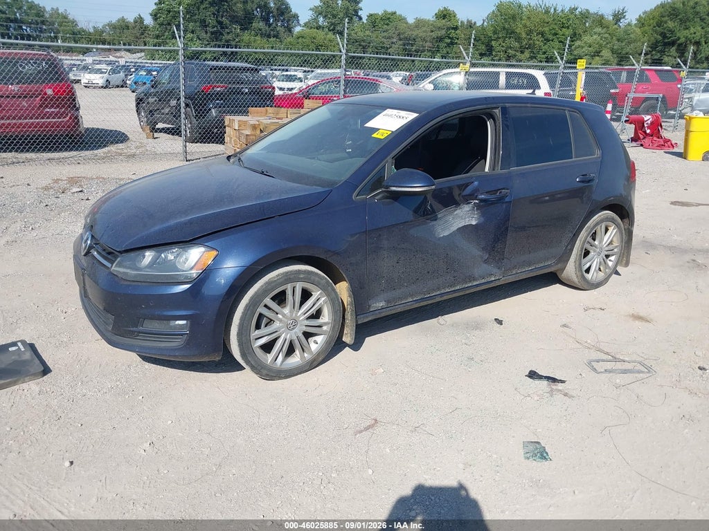 2015 Volkswagen Golf TDI SE 4-Door photo 2