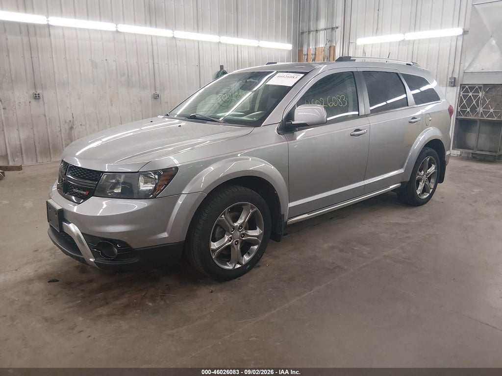 2017 Dodge Journey Crossroad Plus AWD photo 2