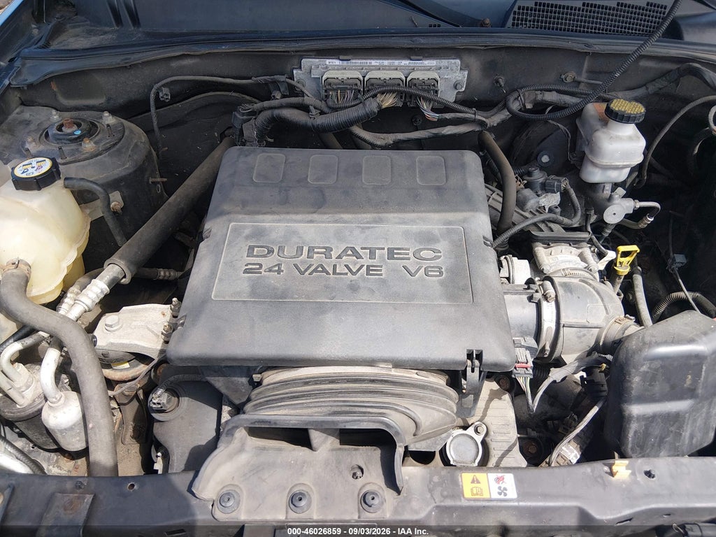 2010 Ford Escape XLT photo 10
