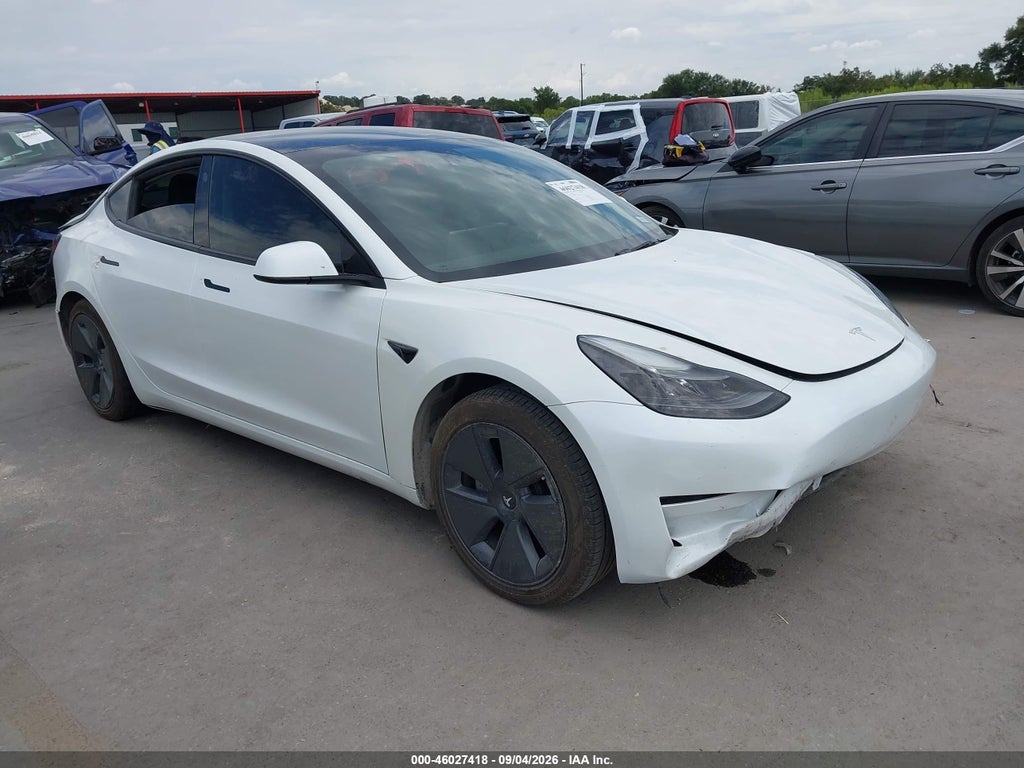 TESLA MODEL 3 2023
