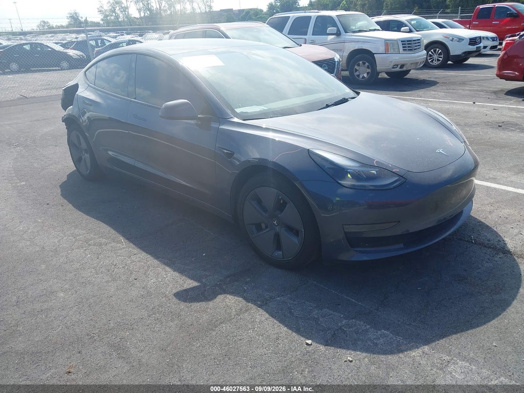 TESLA MODEL 3 2023
