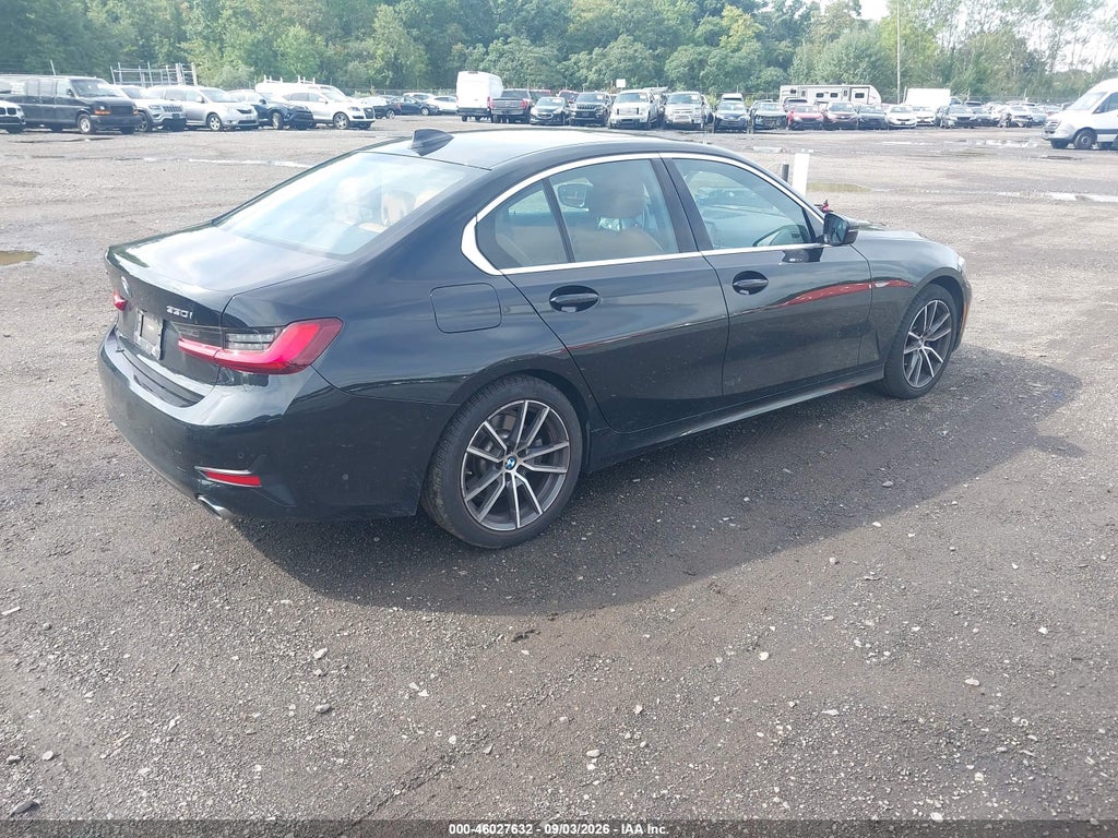 2022 BMW 330I Xdrive photo 4