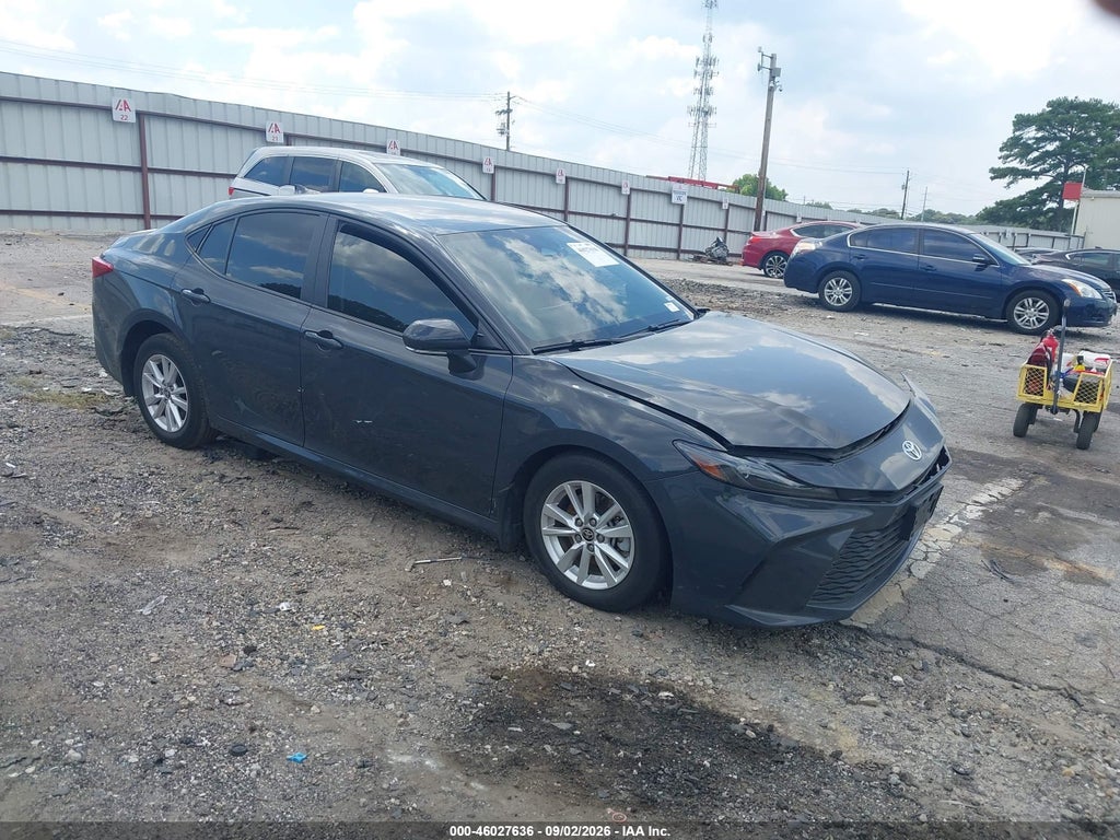 TOYOTA CAMRY 2025