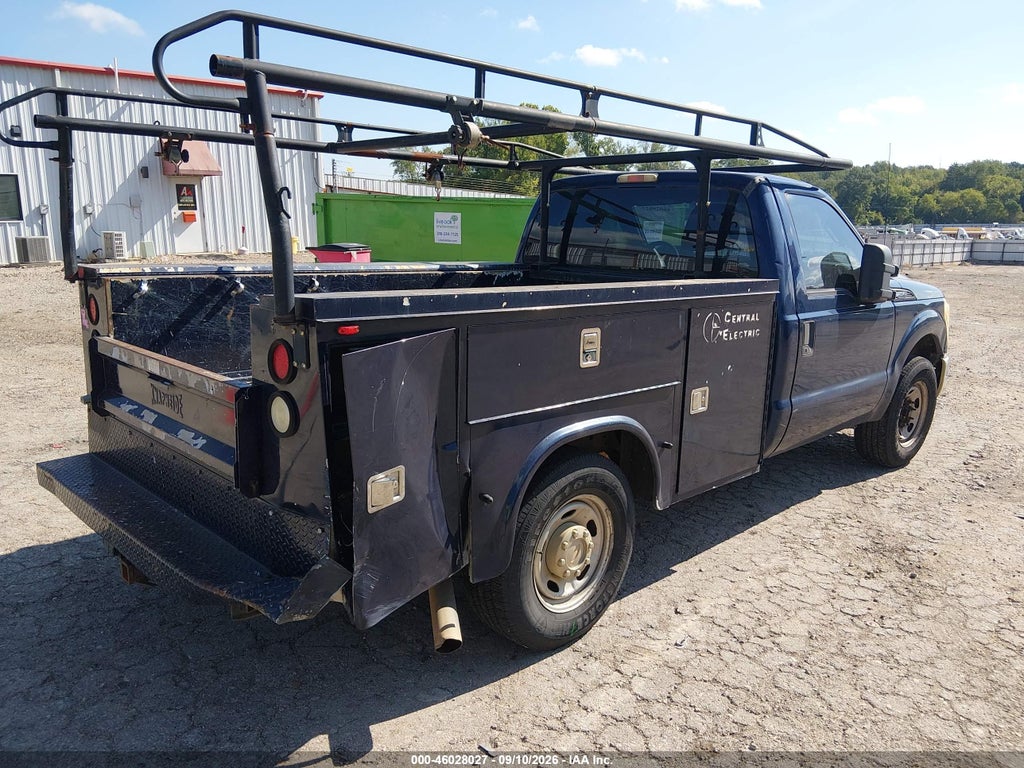 2011 Ford F-250 XL photo 4