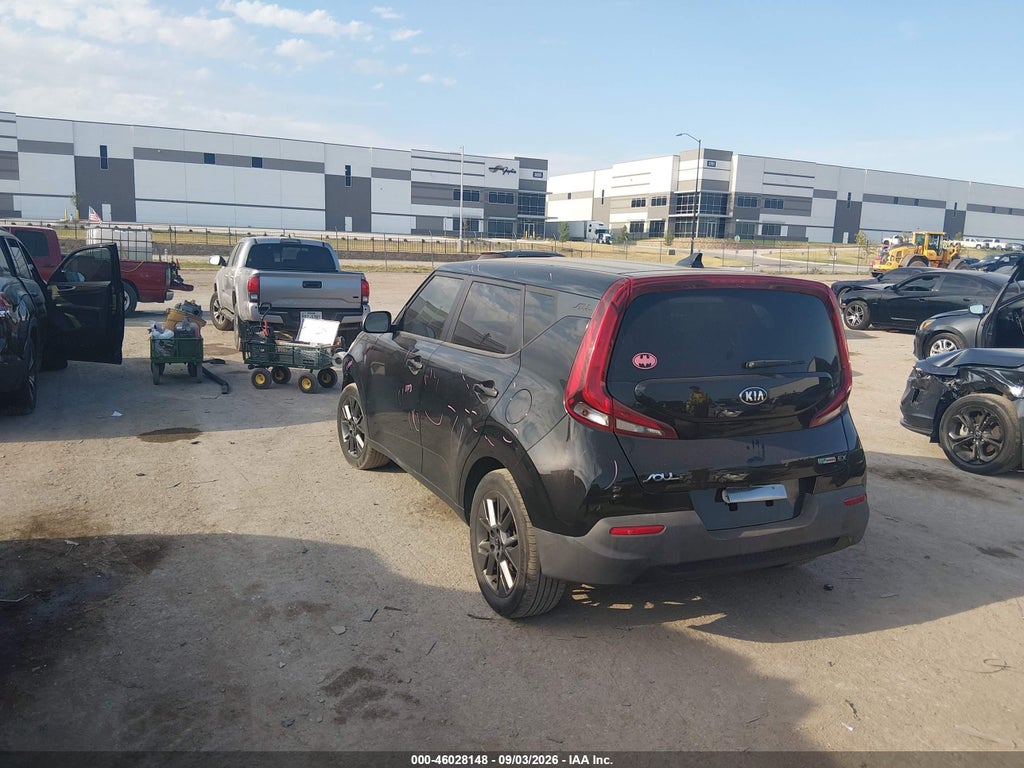 2021 Kia Soul EX photo 3