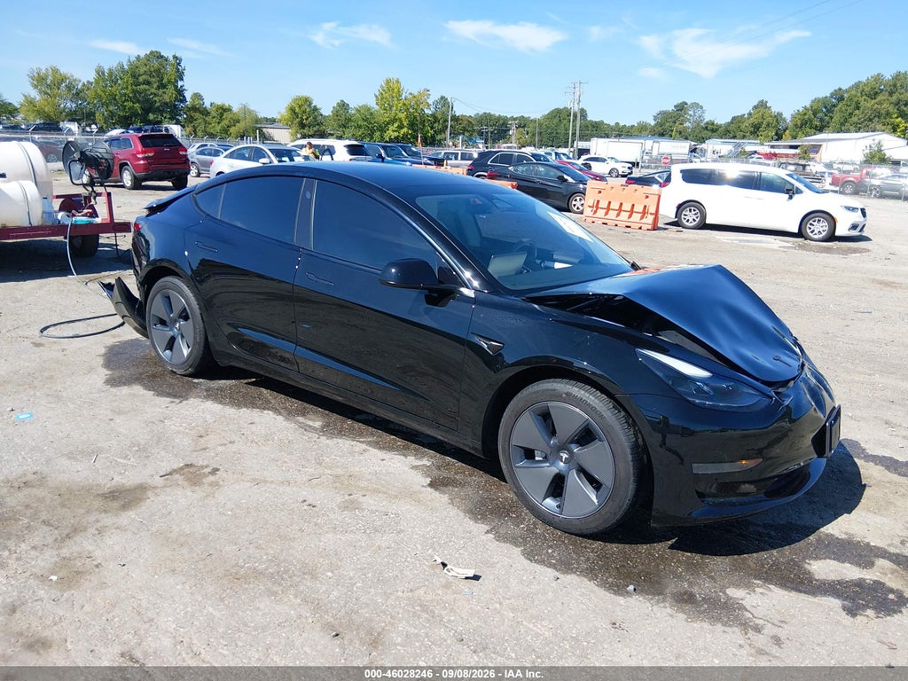 TESLA MODEL 3 2023
