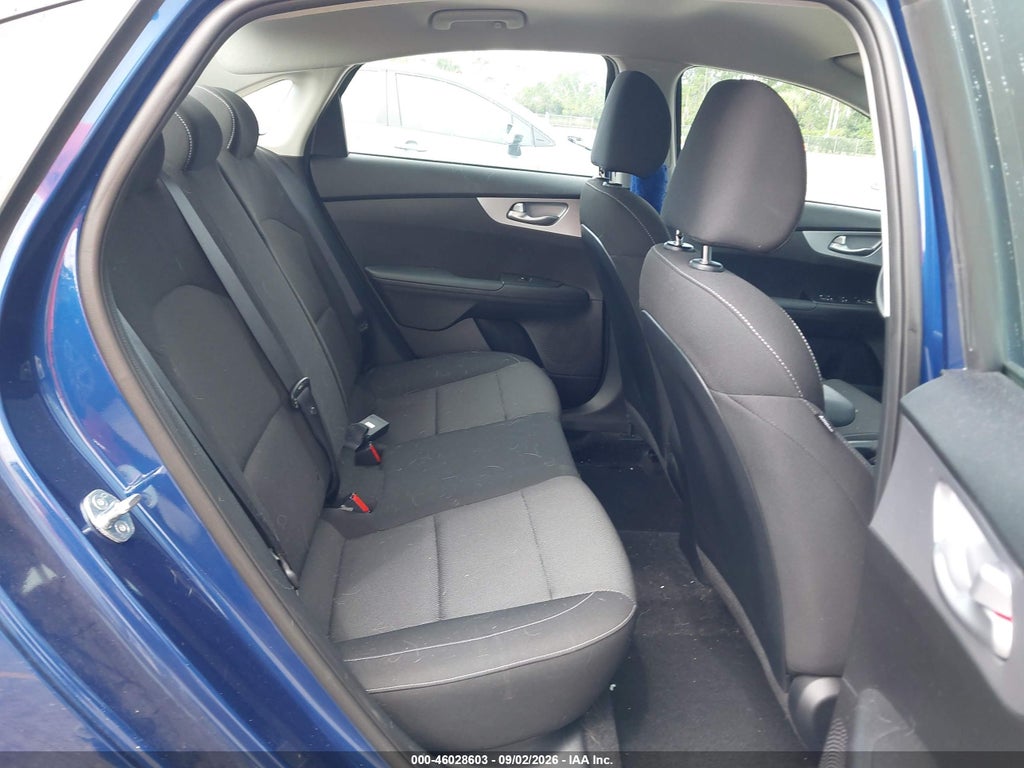2023 Kia Forte LXS photo 8