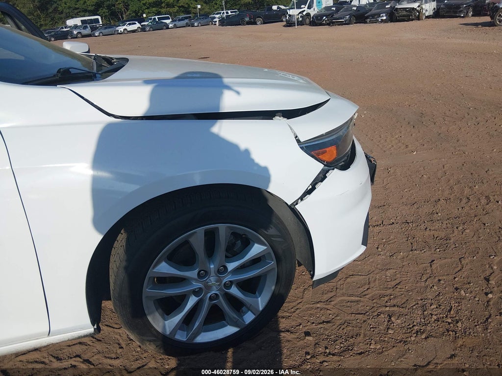 2018 Chevrolet Malibu LT photo 6