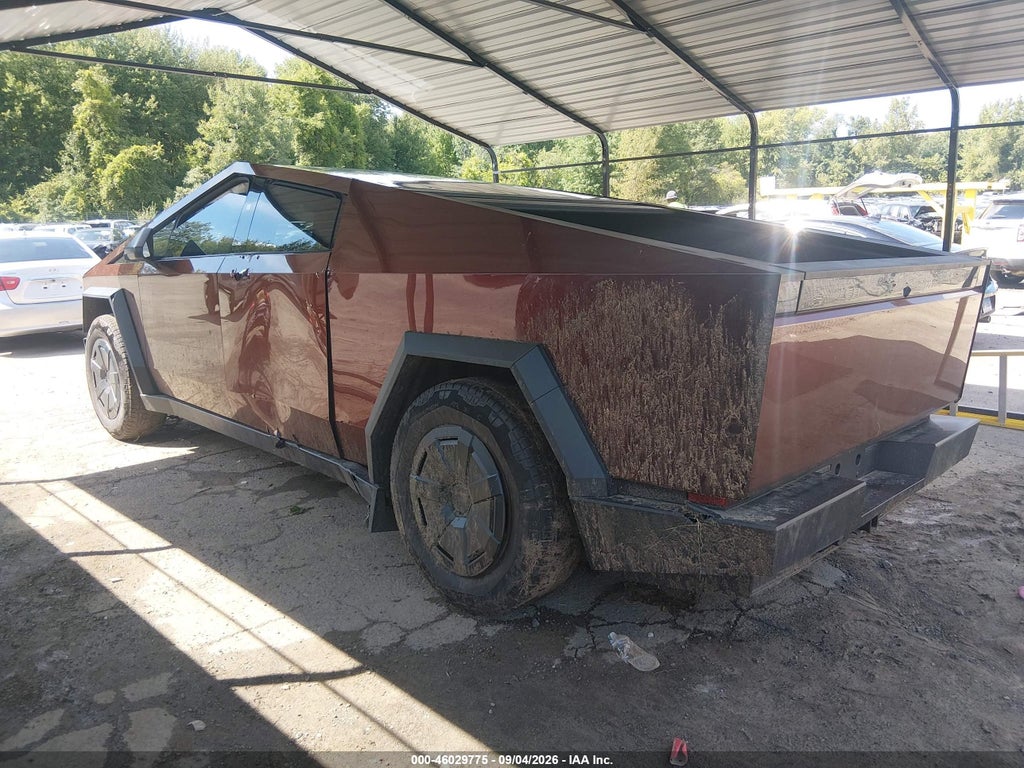 2025 Tesla Cybertruck ALL-Wheel Drive photo 3