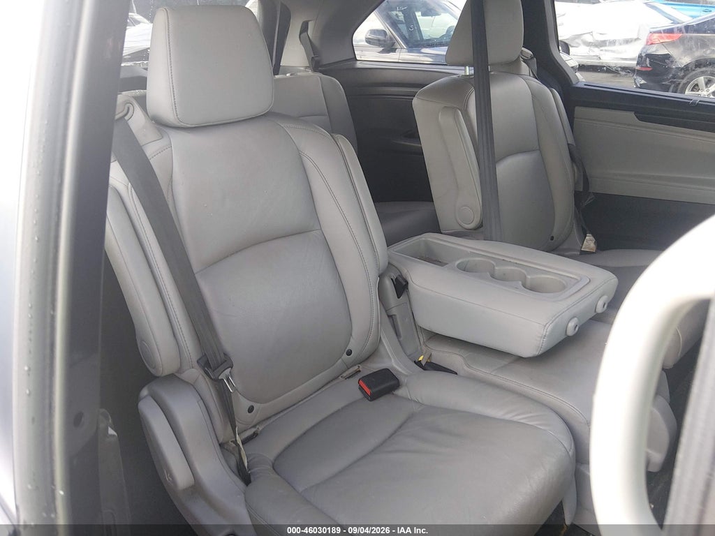 2021 Honda Odyssey EX-L photo 8