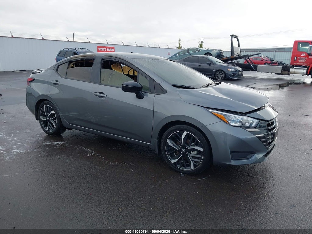 NISSAN VERSA 2025