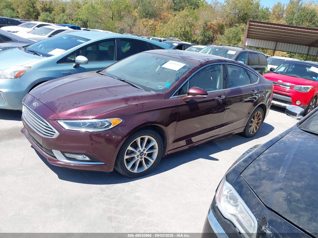 2017 Ford Fusion SE photo 2