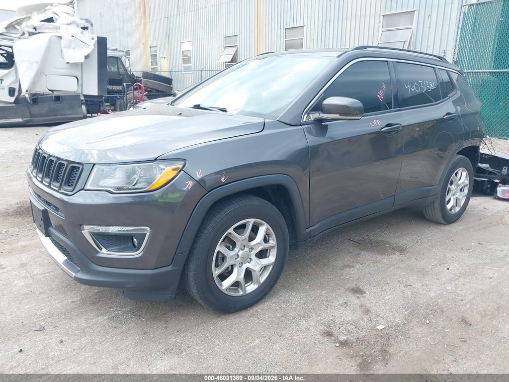 2018 Jeep Compass Limited FWD photo 2