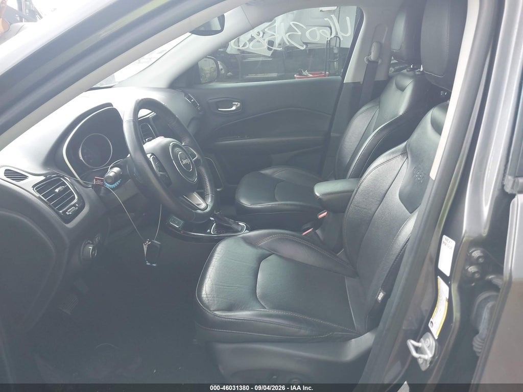 2018 Jeep Compass Limited FWD photo 5