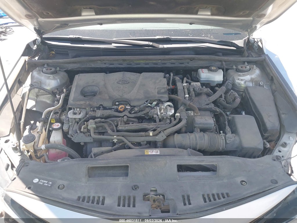 2021 Toyota Camry LE Hybrid photo 10