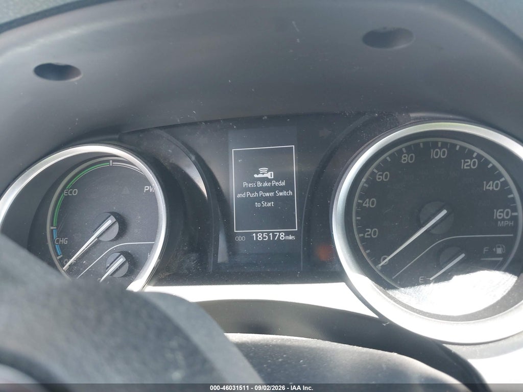 2021 Toyota Camry LE Hybrid photo 7