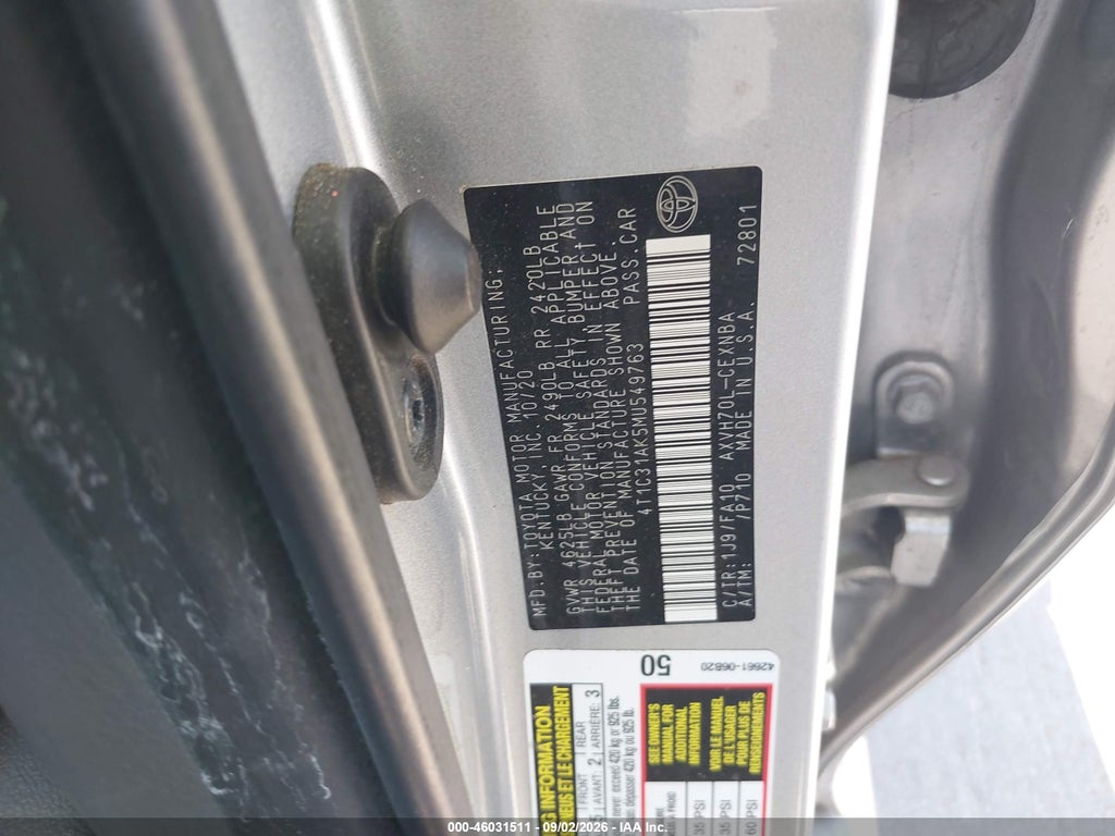 2021 Toyota Camry LE Hybrid photo 9