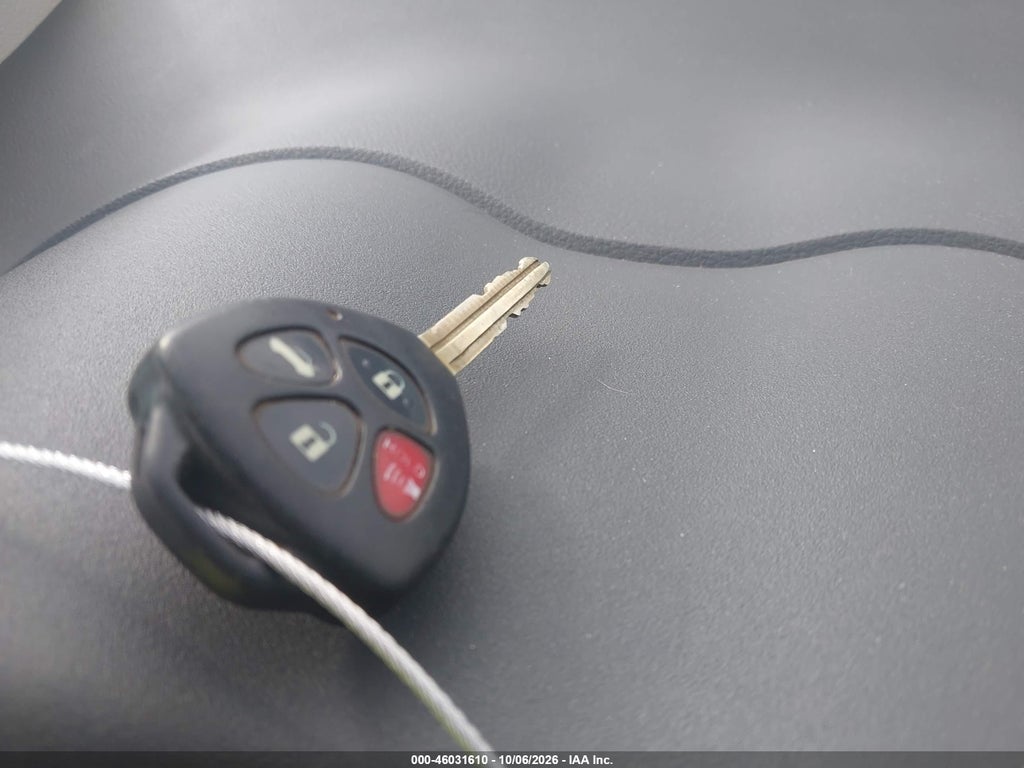 2013 Toyota Corolla S photo 11