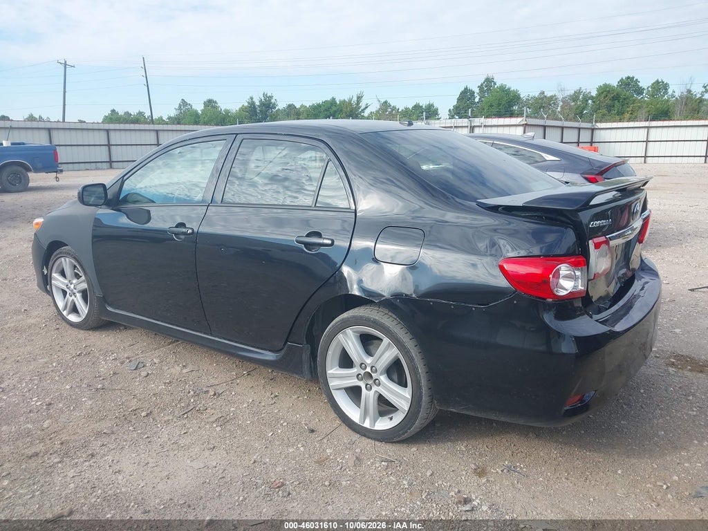 2013 Toyota Corolla S photo 3