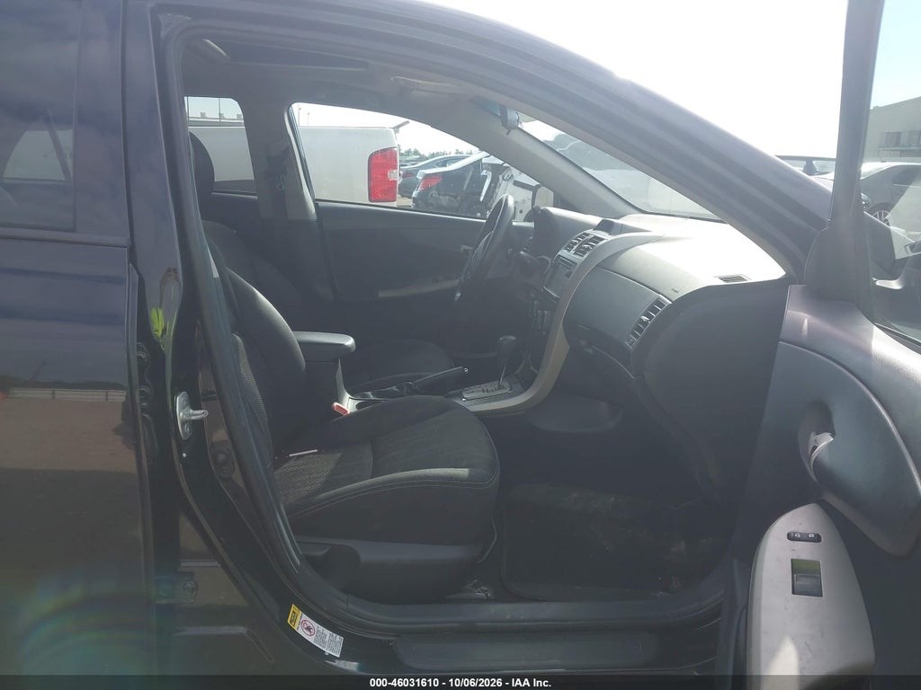 2013 Toyota Corolla S photo 5