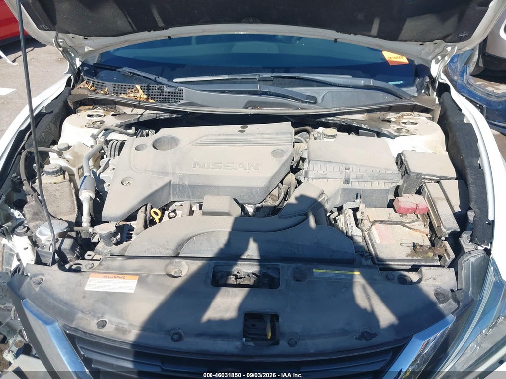 2018 Nissan Altima 2.5 SR photo 10