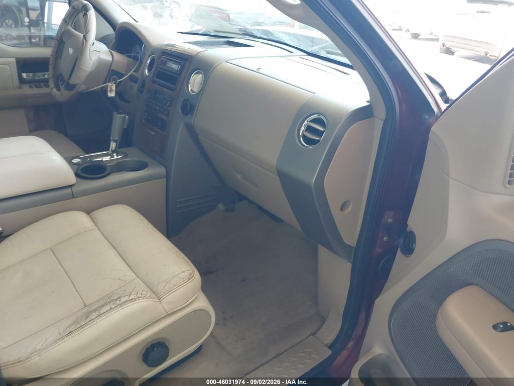 2004 Ford F-150 Lariat/XLT photo 5