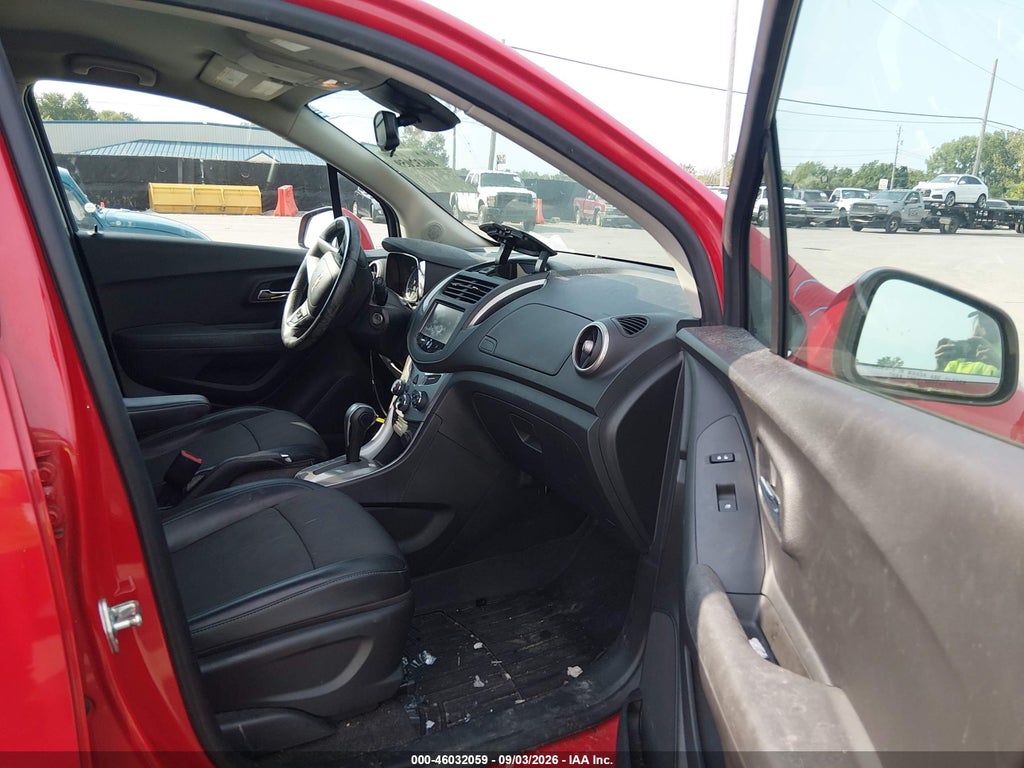 2016 Chevrolet Trax LT photo 5