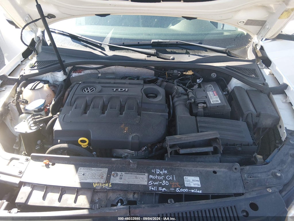 2015 Volkswagen Passat 2.0L TDI SE photo 10